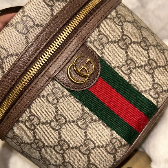 SOLD Gucci Ophidia Cosmetic Case - Picture 8 of 16